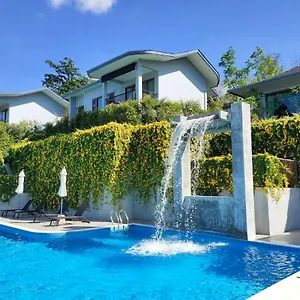 Villa Khaolak Blue Sky